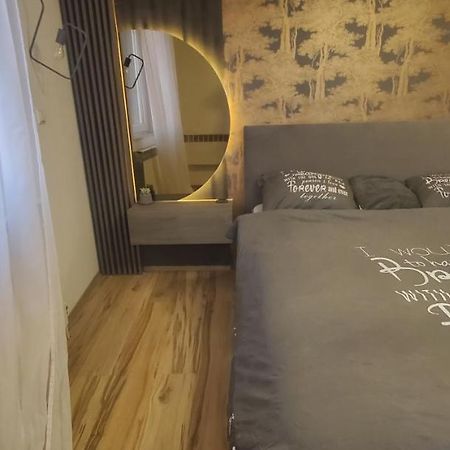 Апартаменты Sleep And Drive Exclusive Сараево Экстерьер фото